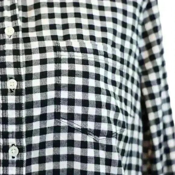 Banana Republic Black Gingham Button Up Long Sleeve Shirt Size Medium Petite - Picture 8 of 8